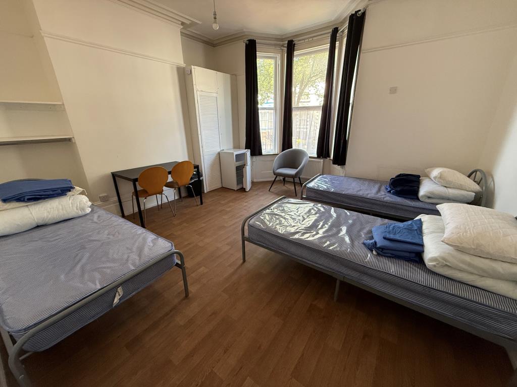 Lot: 82 - FORMER GUEST HOUSE - Bedroom 1